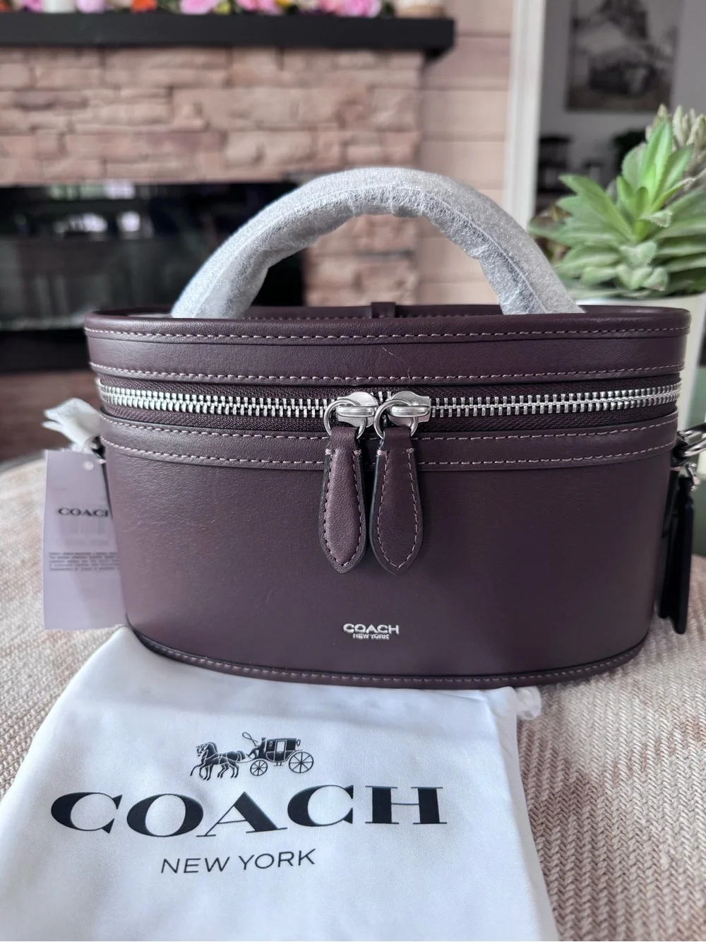 NEW COACH Trail Bag - Maple w silver hardware